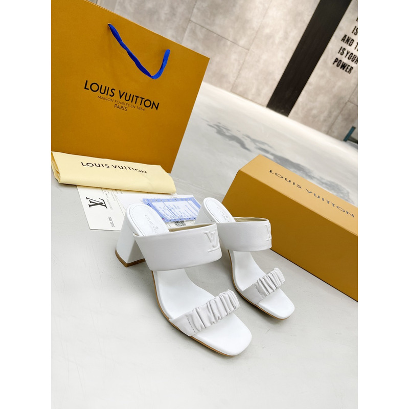 l**is V*t*n open toe mules white