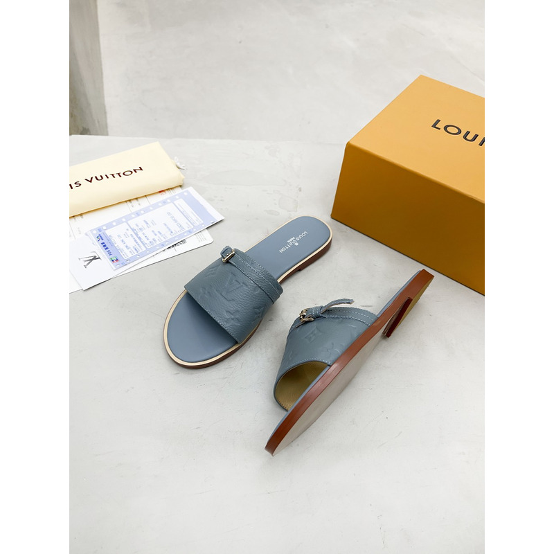 l**is V*t*n flat mules blue