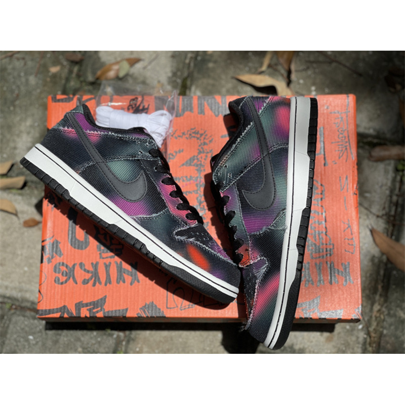 Nike Dunk Low “Graffiti”  DM0108-002