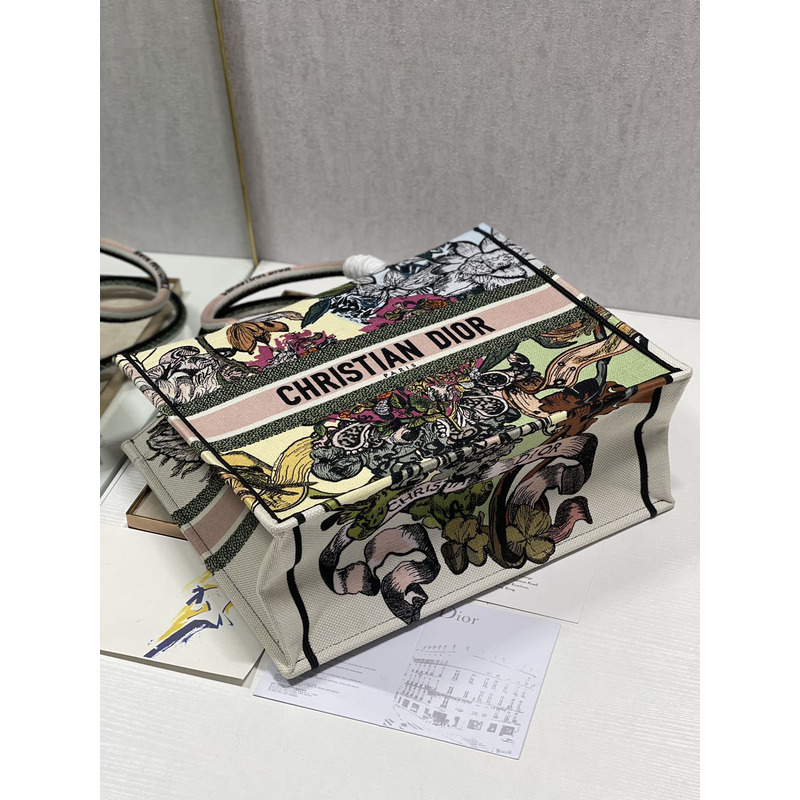D*or embroidery book tote bag 41*32cm