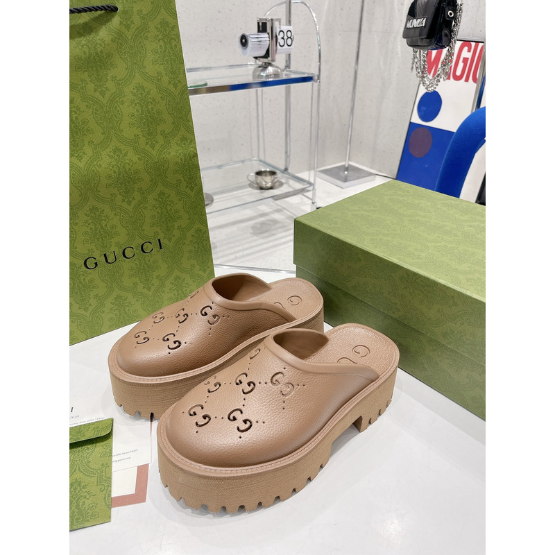 G*u*i gg flat rubber slippers brown