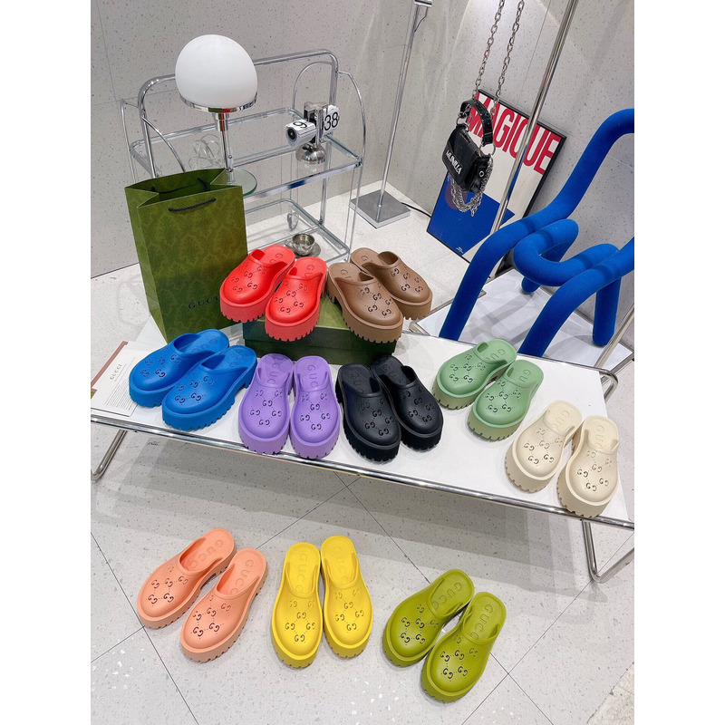 G*u*i gg flat rubber slippers brown