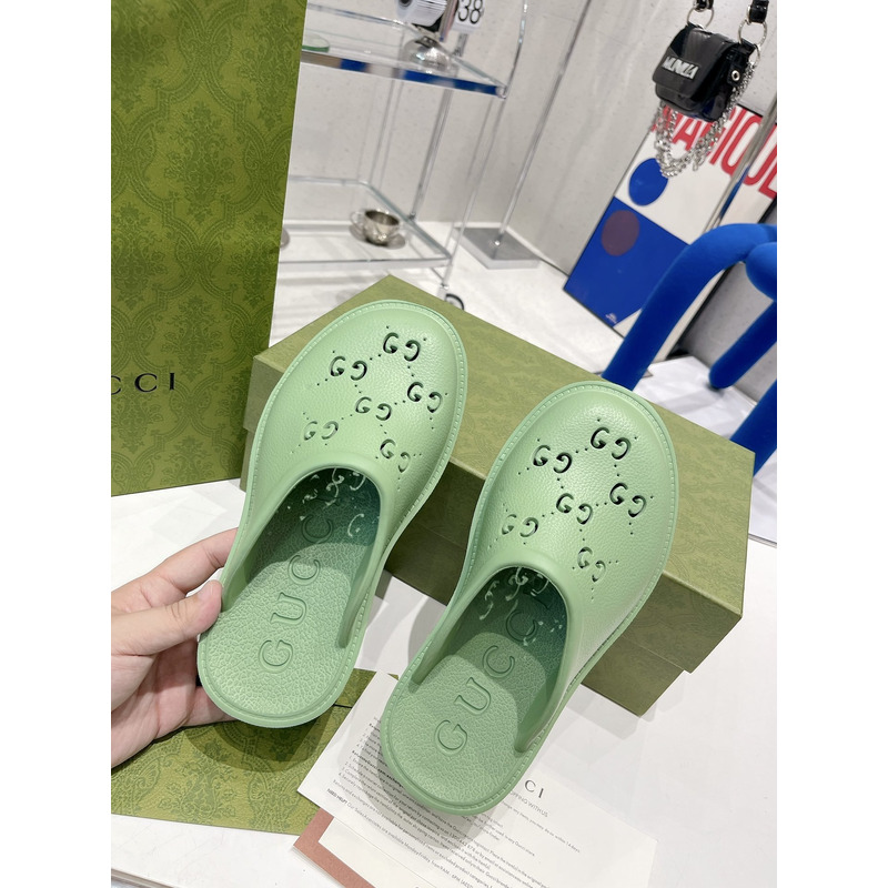 G*u*i gg flat rubber slippers green