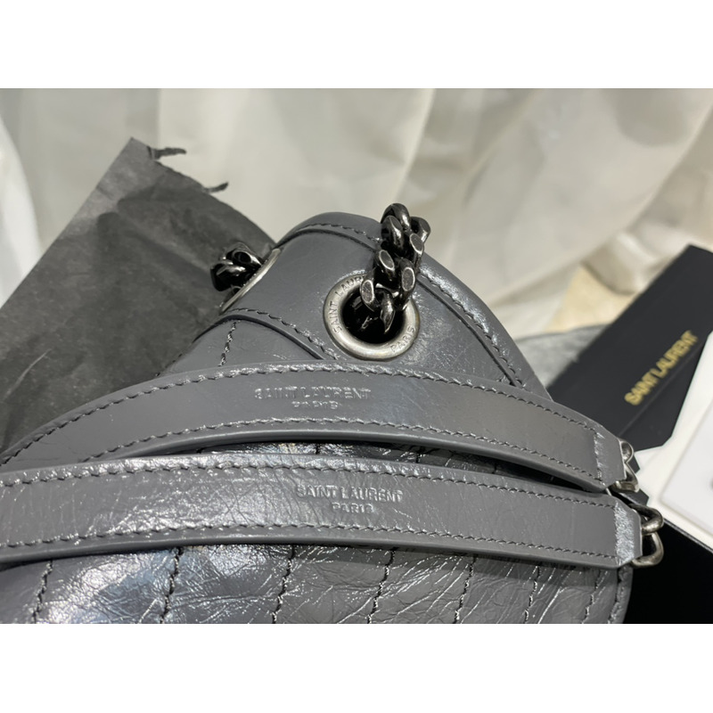 Saint Laurent  28x20.5x8.5cm