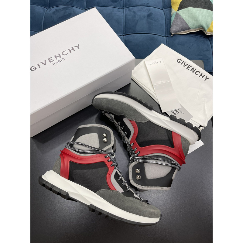 Givenchy Spectre High-top Jogging Sneakers Black