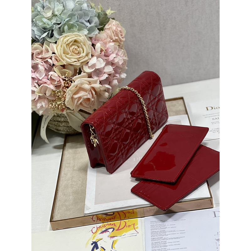 D*or lambskin chain clutch 21.5 x 11.5 x 3cm cherry red