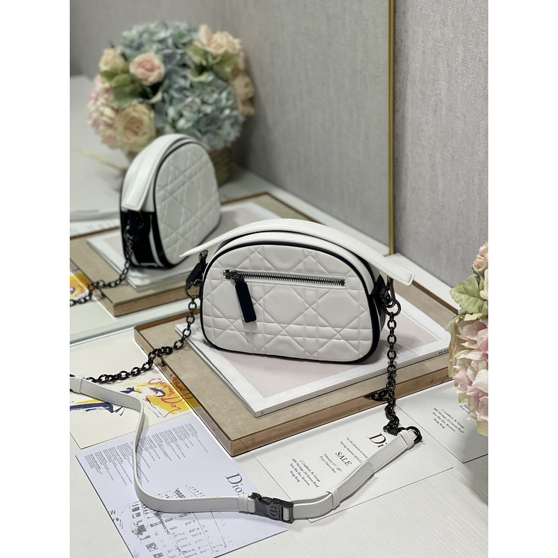 D*or small vibe hobo bag macrocannage lambskin white 22×7×15.5cm