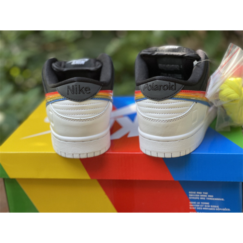 Nike SB Dunk Low Polaroid
