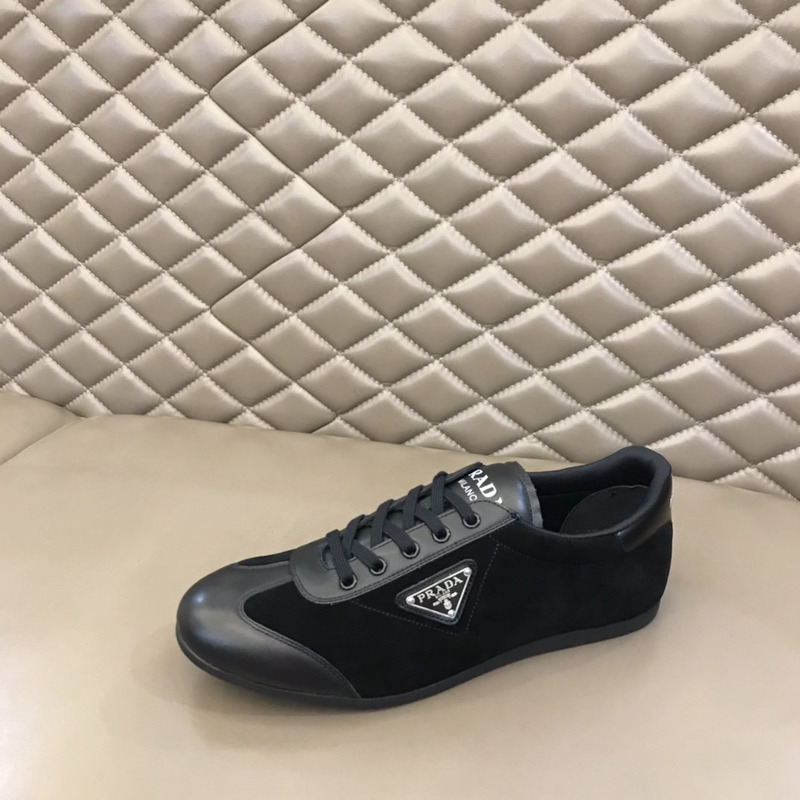 Pra*a logo lace-up sneakers black