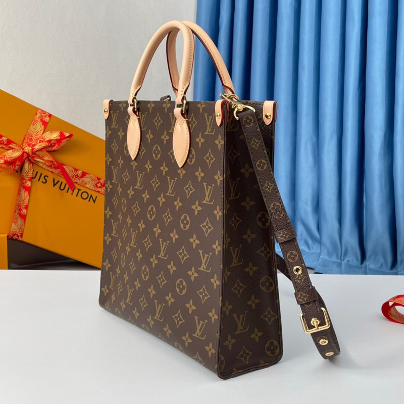 LV Sac Plat BB Bag 30 x 32 x 10cm