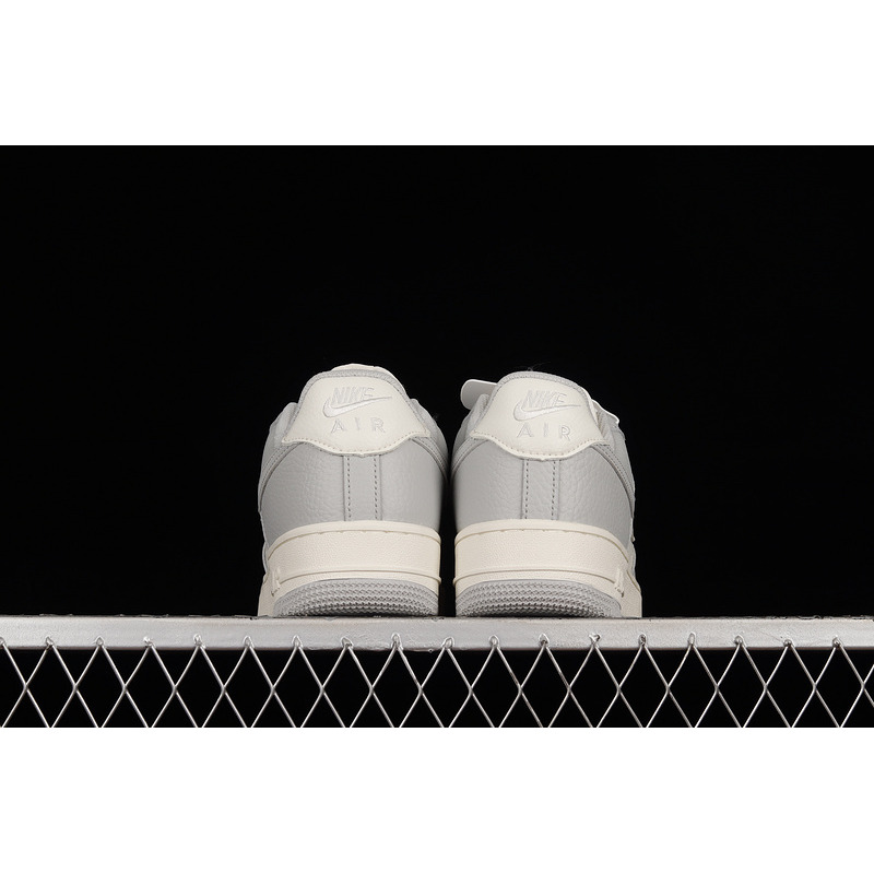 Nike Air Force 1 07 Premium AF1 AQ4134-101