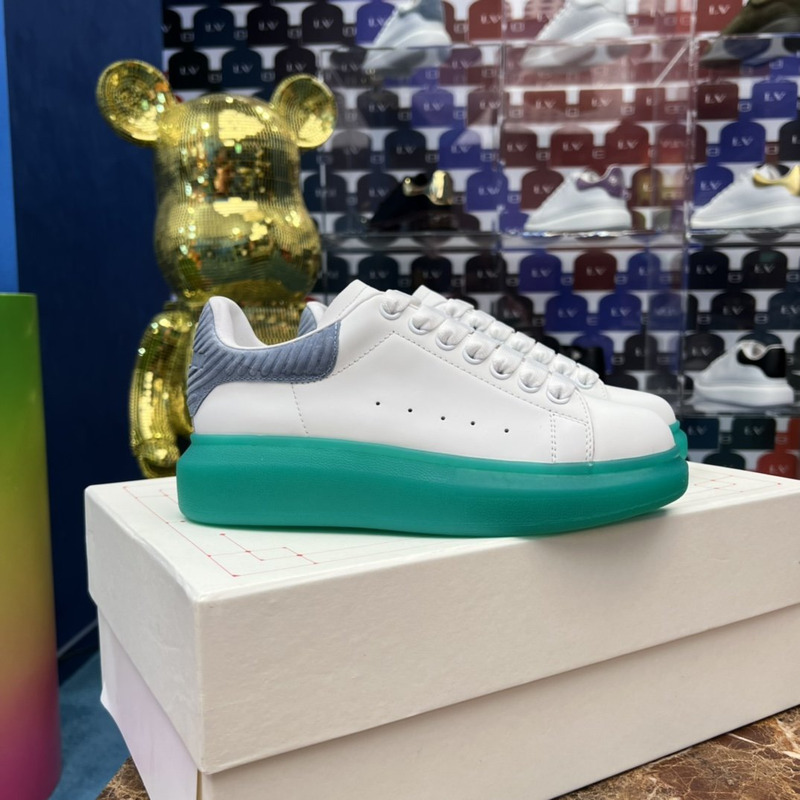 Alexander Mcqueen Colorblock Low-Top Sneakers Green Grey