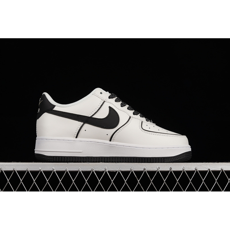 Nike Air Force 1 07 Low x Yankees White Black
