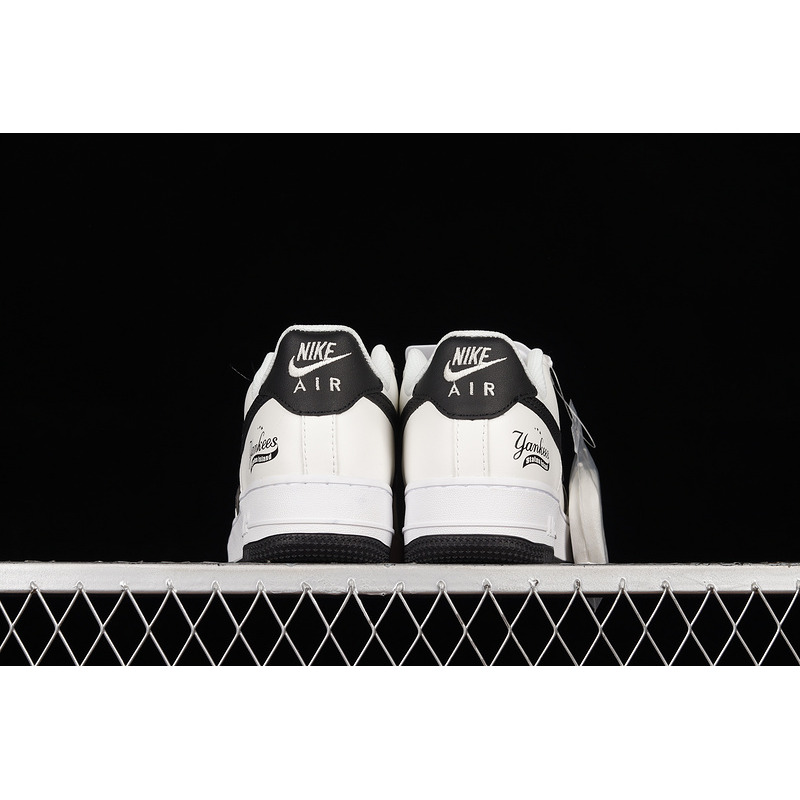Nike Air Force 1 07 Low x Yankees White Black