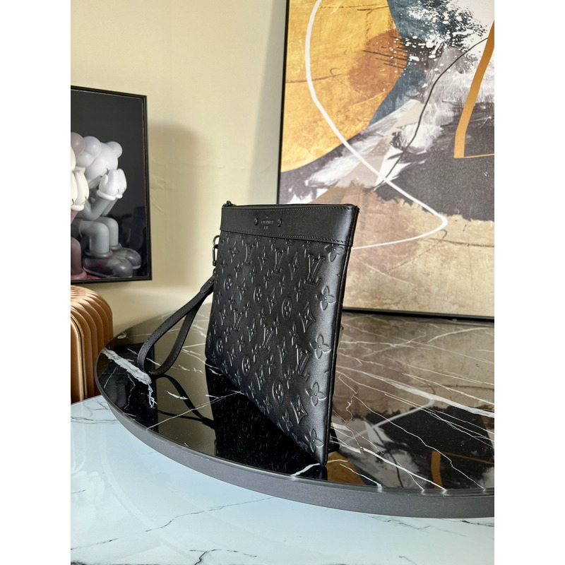 LV Pochette To-Go M8M81570