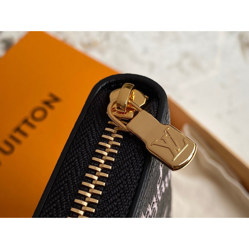 LV Embossed Pebbled Calfskin Small Embossed Single Zipper Wallet Black