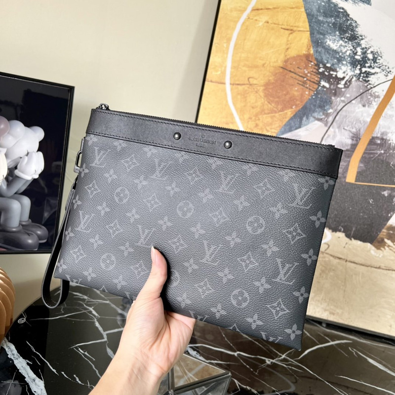 LV Pochette To-Go M81569