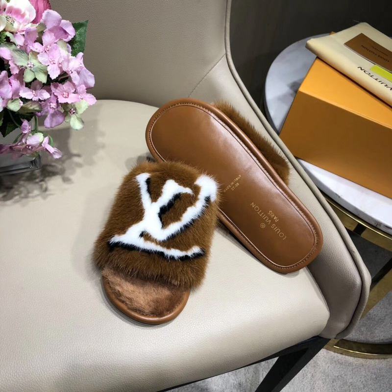 LV Homey Mink Flat Slippers Natural 1A5SZP