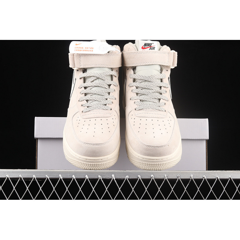 Nike Air Force 1 Mid 
