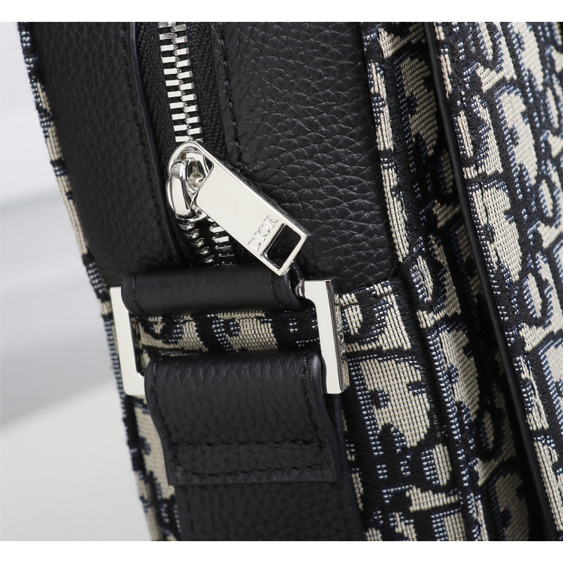 D*or messenger bag oblique jacquard in black