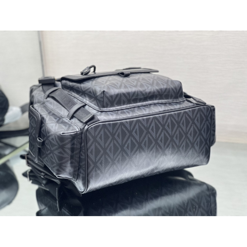 D*or hit the road backpack in black