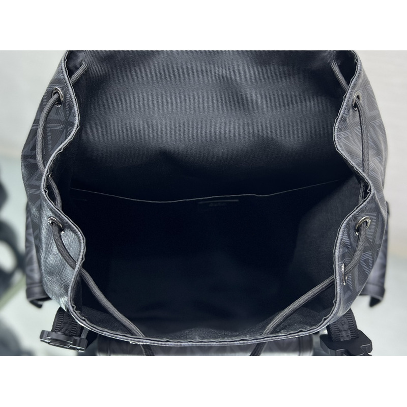 D*or hit the road backpack in black