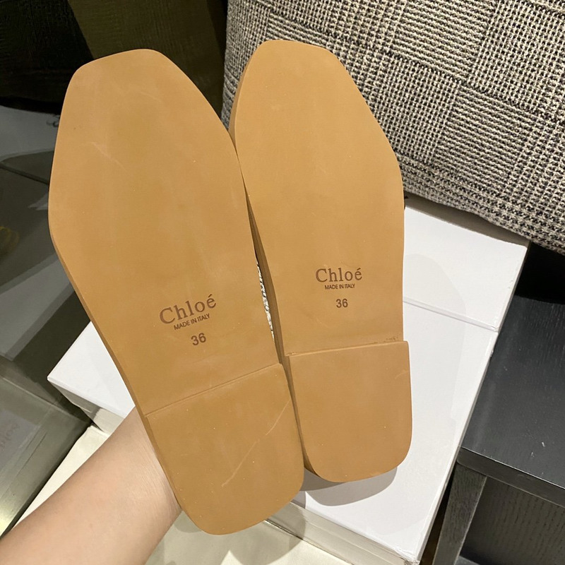 Chloe Woody Flat Mule in Beige