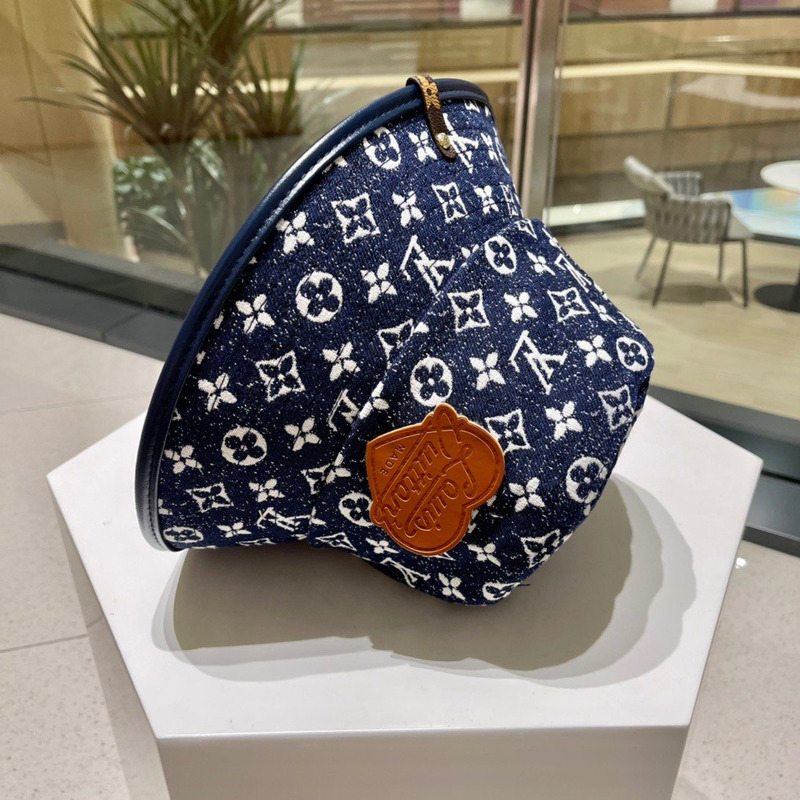 l**is V*t*n blue fisherman hat