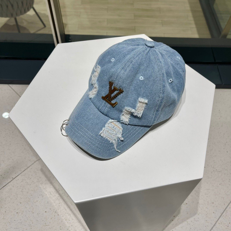 l**is V*t*n metal logo ripped hat blue denim