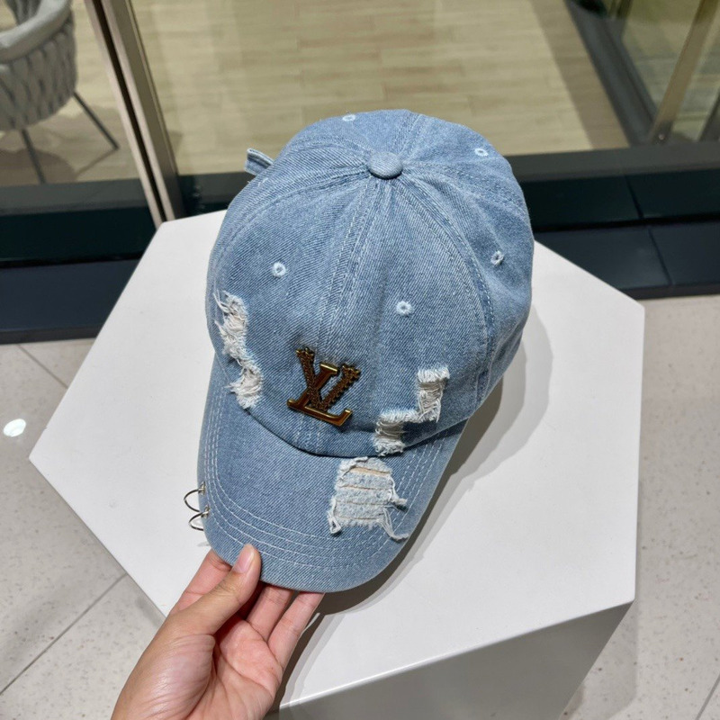 l**is V*t*n metal logo ripped hat blue denim