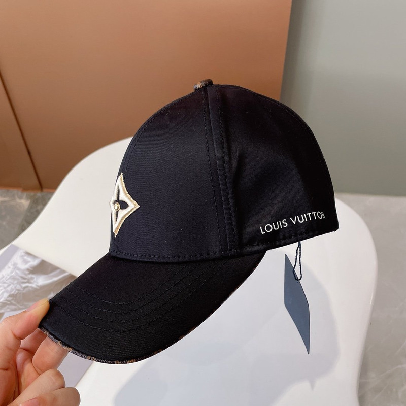 l**is V*t*n embroidered logo hat black