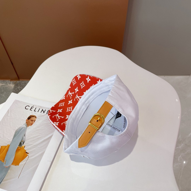 l**is V*t*n monogram print hat red white