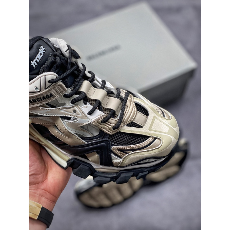 Ba*len*cia*ga mesh and nylon track 2.0 sneaker beige and black