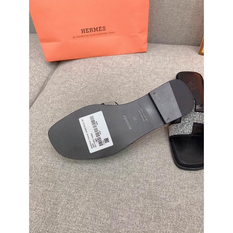 H**mes oran sandals in crystal powder