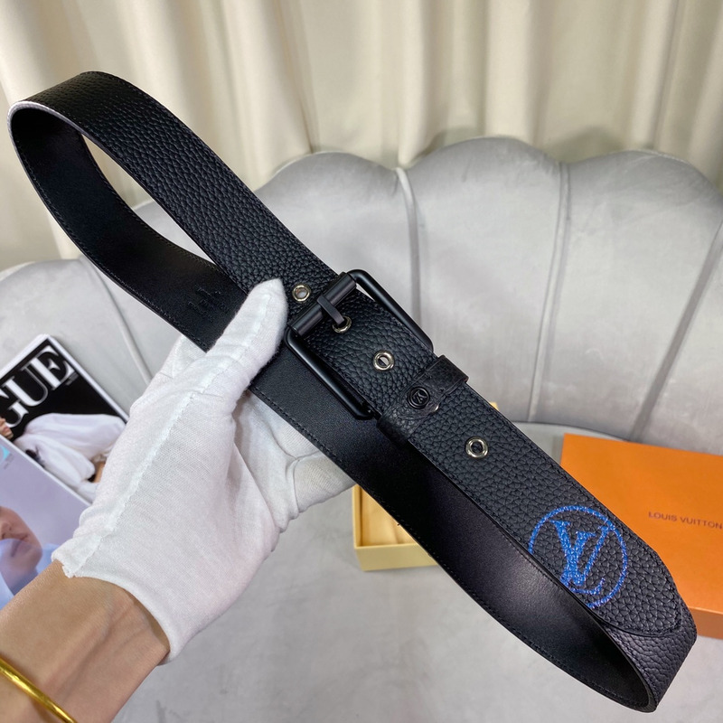 l**is V*t*n 35mm belt with blue logo black