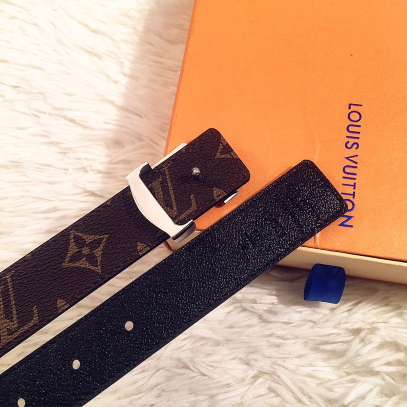 LV INITIALS 40MM REVERSIBLE BELT BLACK
