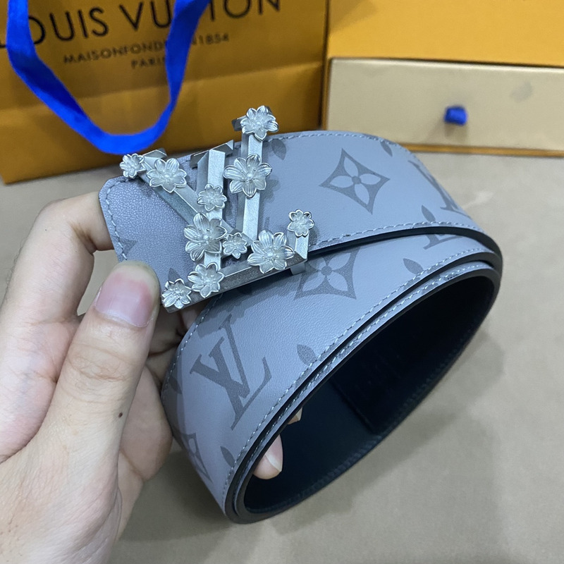 LV PYRAMIDE BLUE FLOWER 40MM REVERSIBLE BLUE BELT