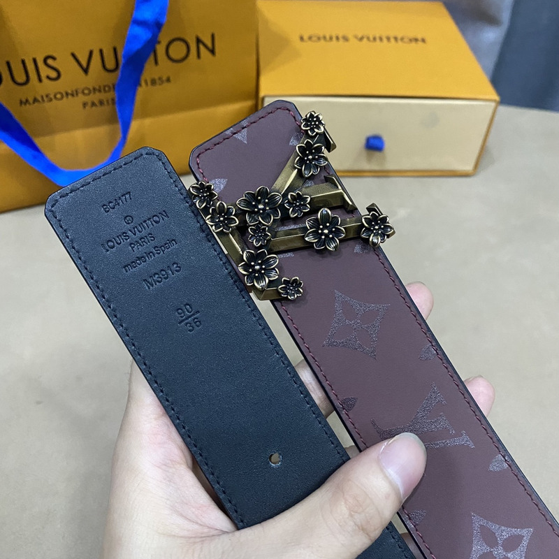 LV PYRAMIDE BLACK FLOWER 40MM REVERSIBLE BROWN BELT