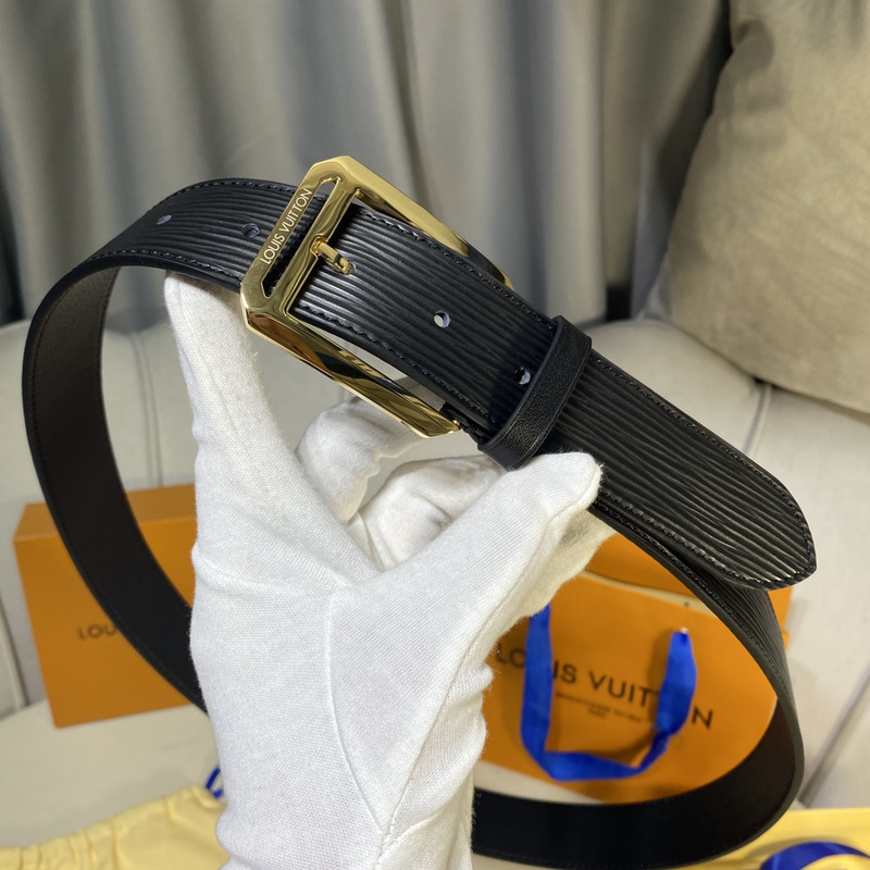 l**is V*t*n black stripe leather gold metal