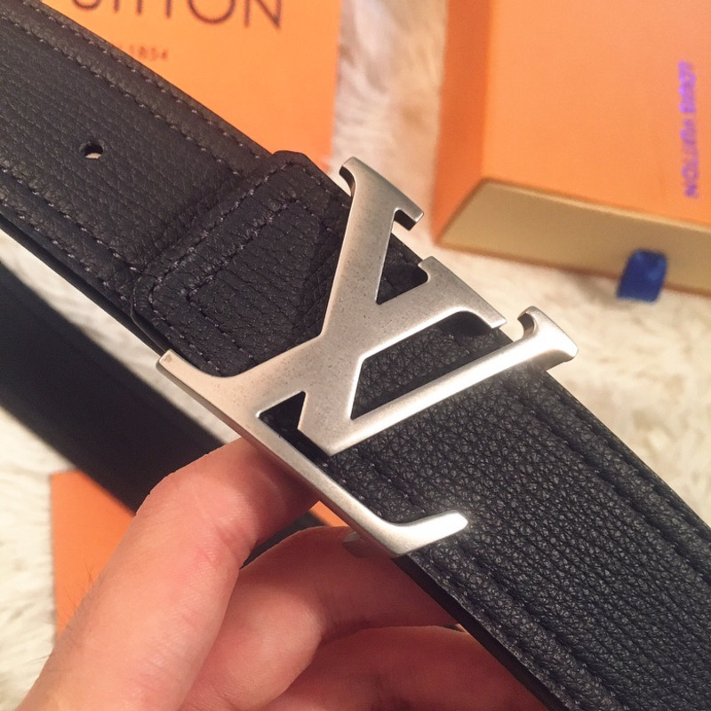 LV INITIALES 40MM REVERSIBLE