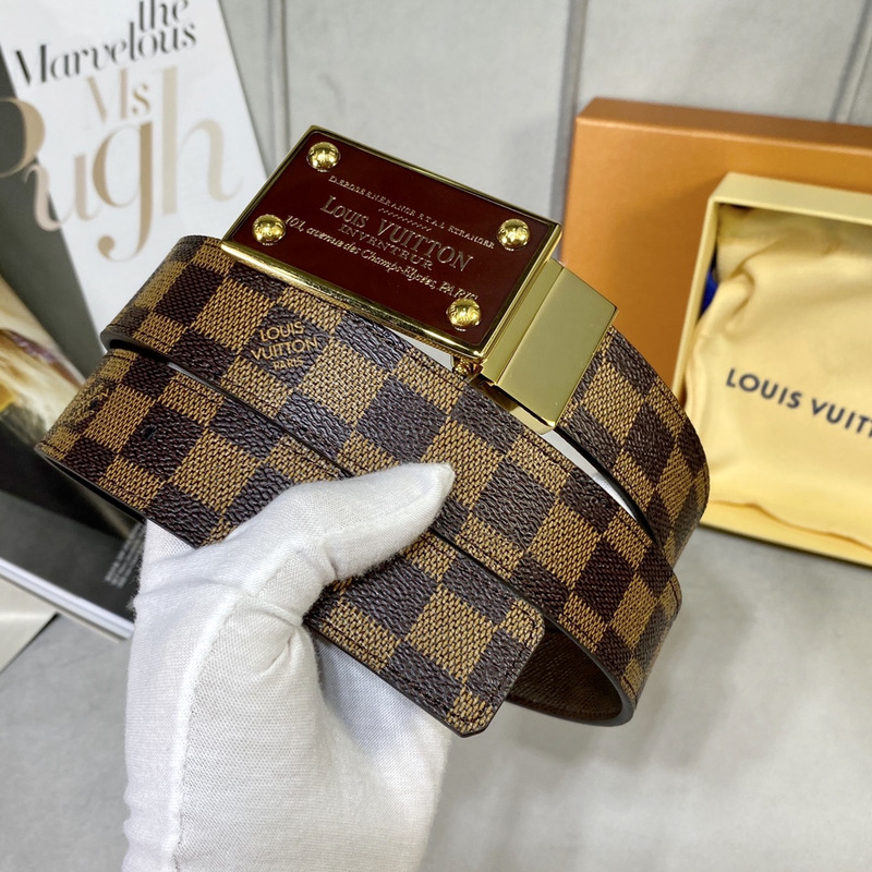 l**is V*t*n belt inventeur black logo