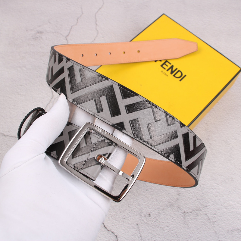 F**di leather sliver belt