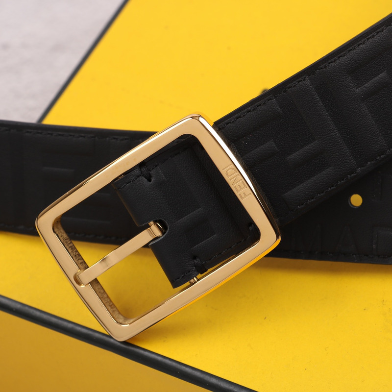 F**di  gold logo belt