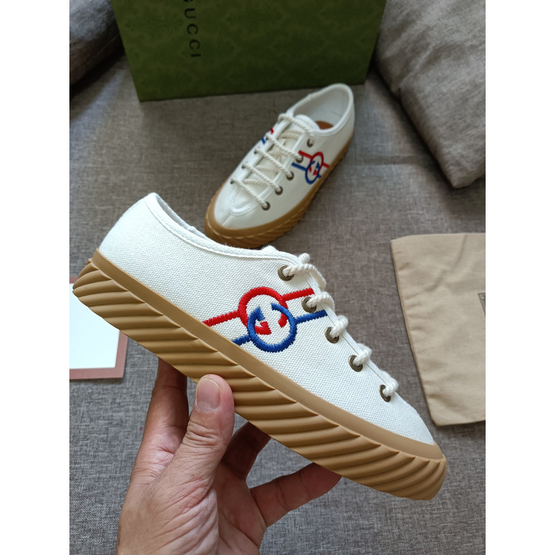 G*u*i interlocking g sneaker white