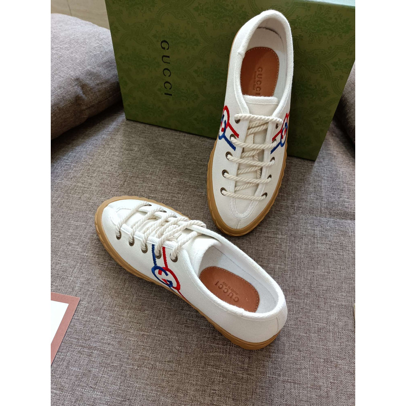 G*u*i interlocking g sneaker white