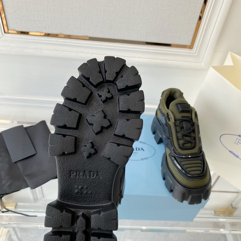 Pra*a cloudbust thunder sneaker black army green