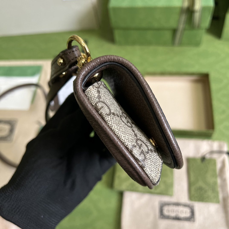 G*u*i G*u*i blondie card case wallet beige and ebony