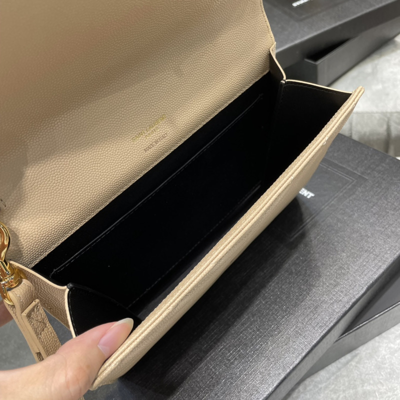 Saint Laurent Flap Pounch in Grain De Pouder Embossed Leather Beige