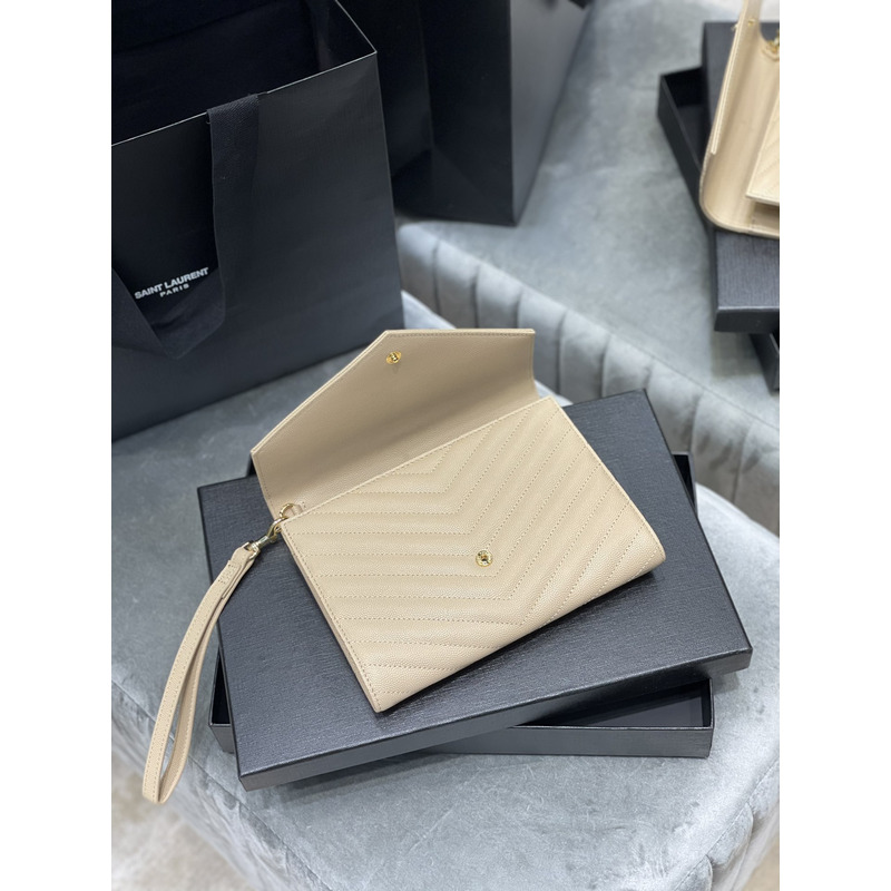 Saint Laurent Flap Pounch in Grain De Pouder Embossed Leather Beige