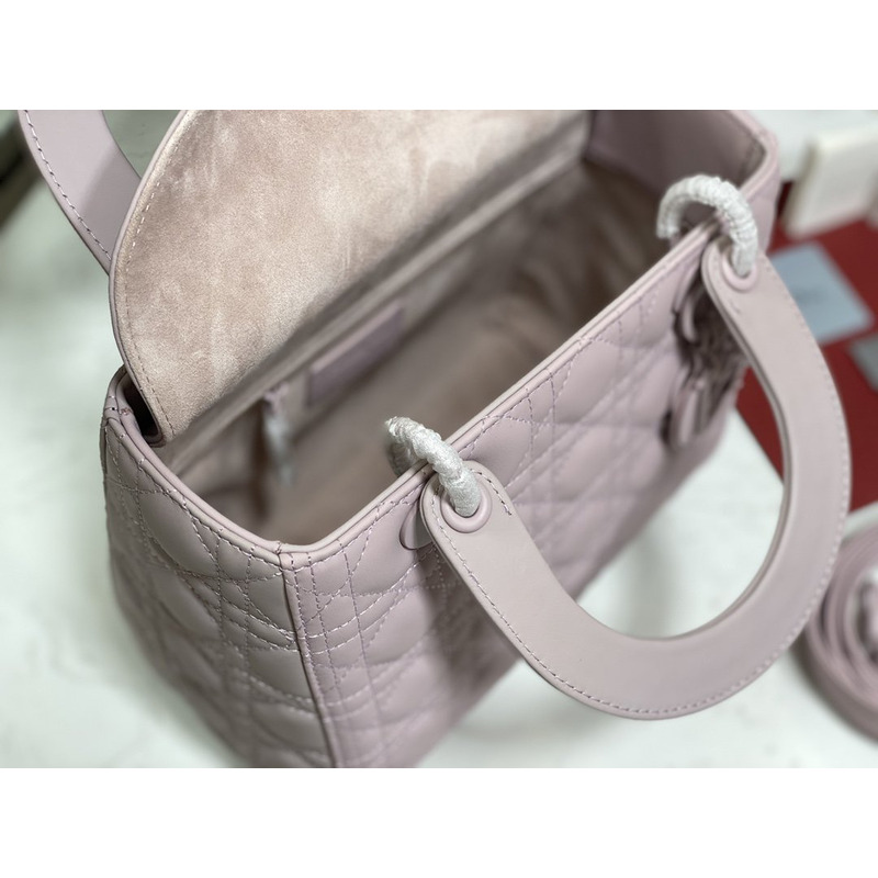D*or medium lady D*or bag antique pink